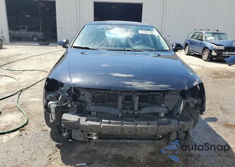 2009 Volkswagen Passat Turbo z USA, uszkodzony, nr VIN WVWJK73C79P047298